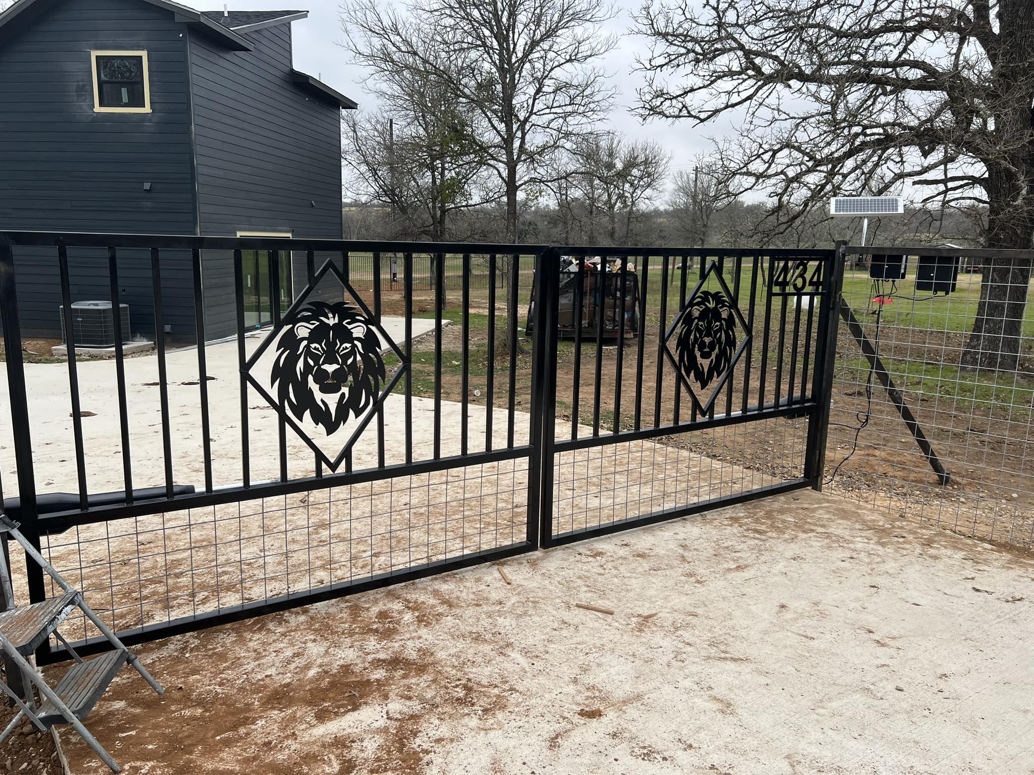 custom-gates