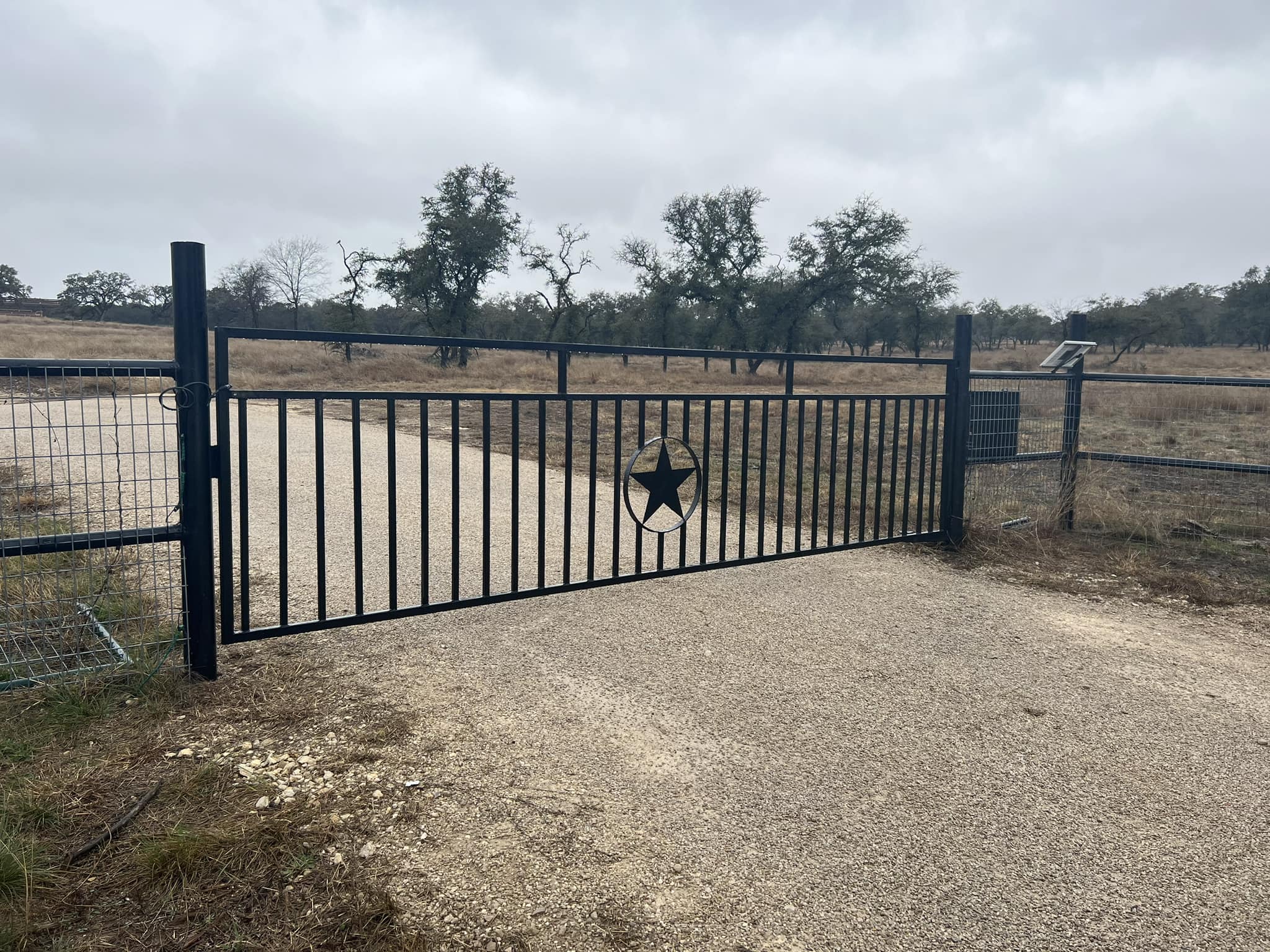 custom-steel-gates